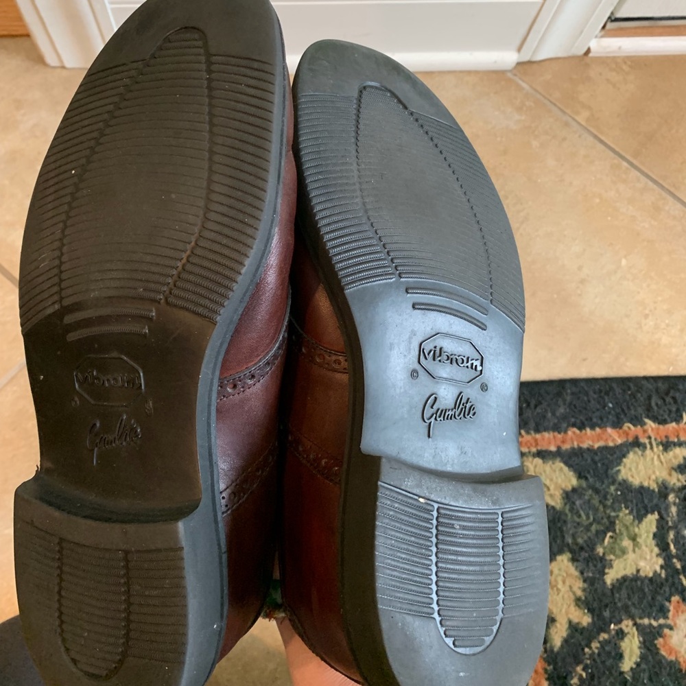 Vibram Men’s Leather Dress Shoes - Picture 4 of 8